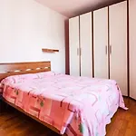 House Ospedale 2* Ghizzano