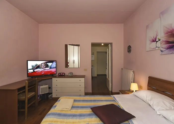 House Ospedale 2* Ghizzano