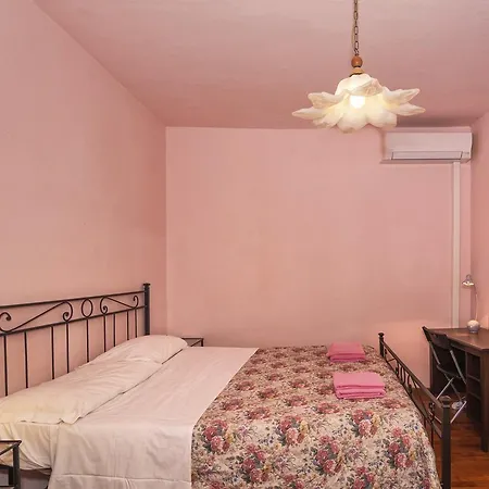 Bed & Breakfast Holiday House Ospedale B&B